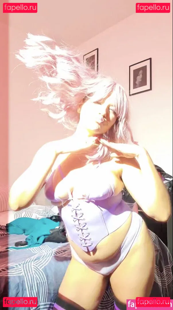 Youniklunatik Onlyfans Photo Gallery 