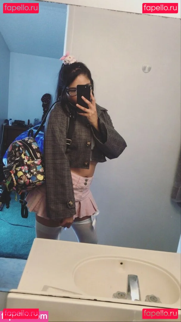 Youniklunatik Onlyfans Photo Gallery 