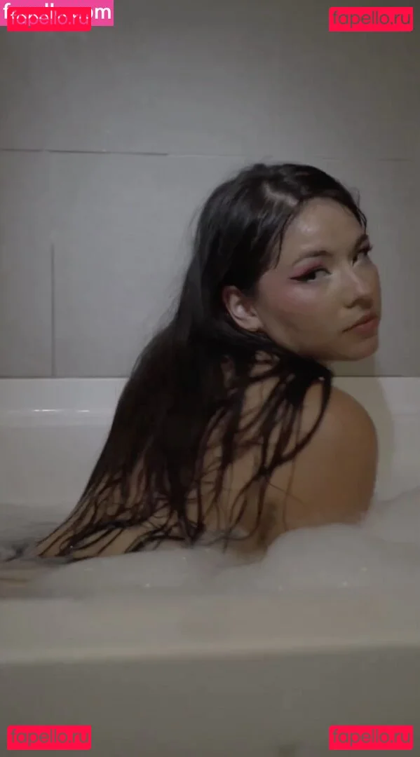 Youniklunatik Onlyfans Photo Gallery 