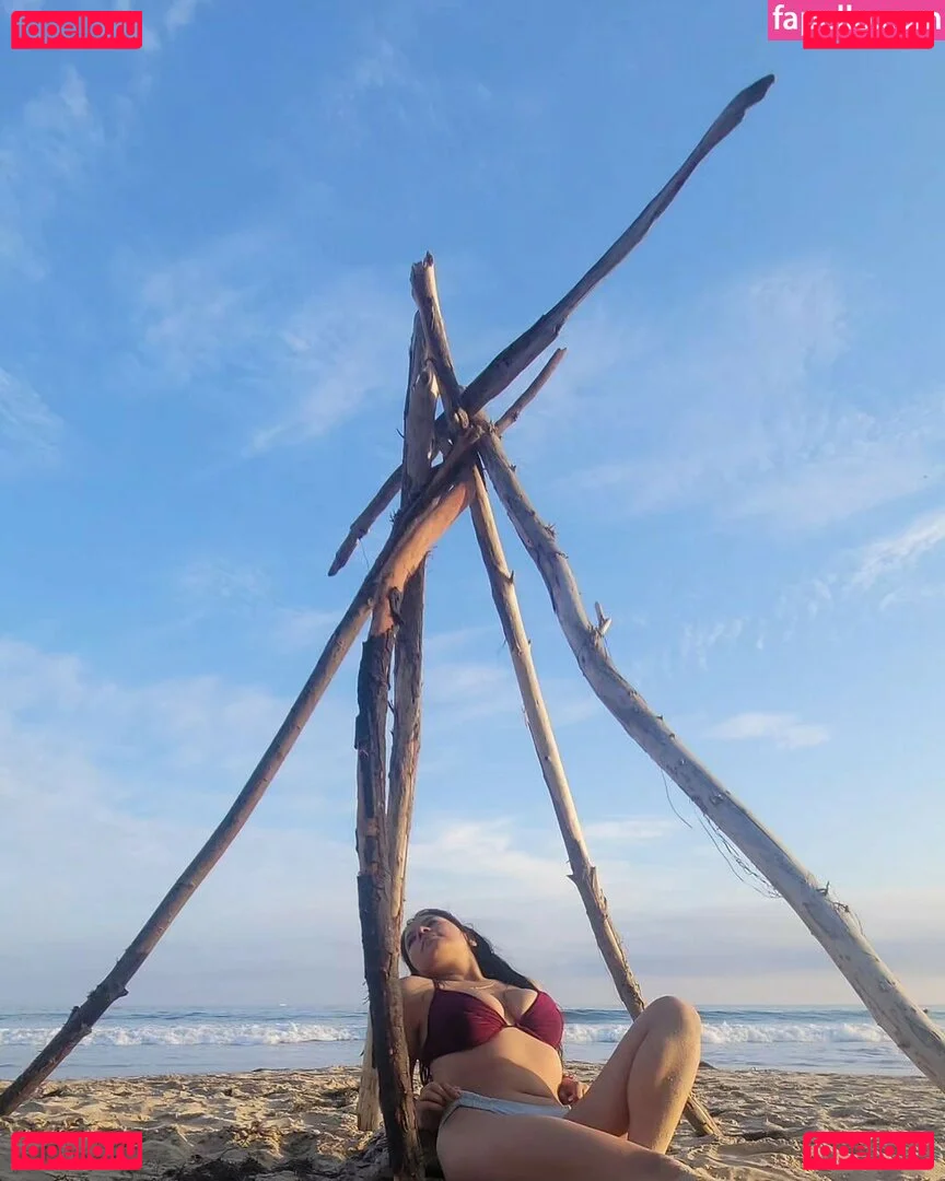 Youniklunatik Onlyfans Photo Gallery 