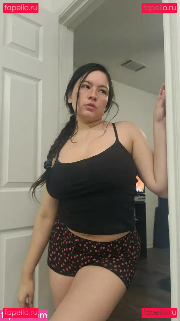 Youniklunatik Onlyfans Photo Gallery 