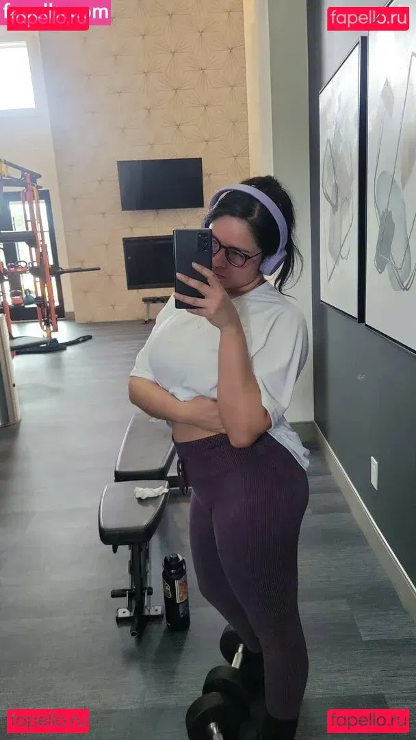 Youniklunatik Onlyfans Photo Gallery 