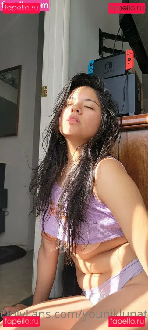 Youniklunatik Onlyfans Photo Gallery 
