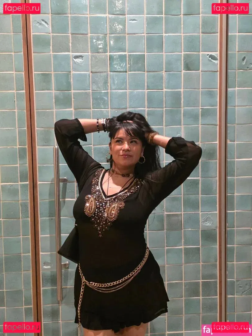 Youniklunatik Onlyfans Photo Gallery 