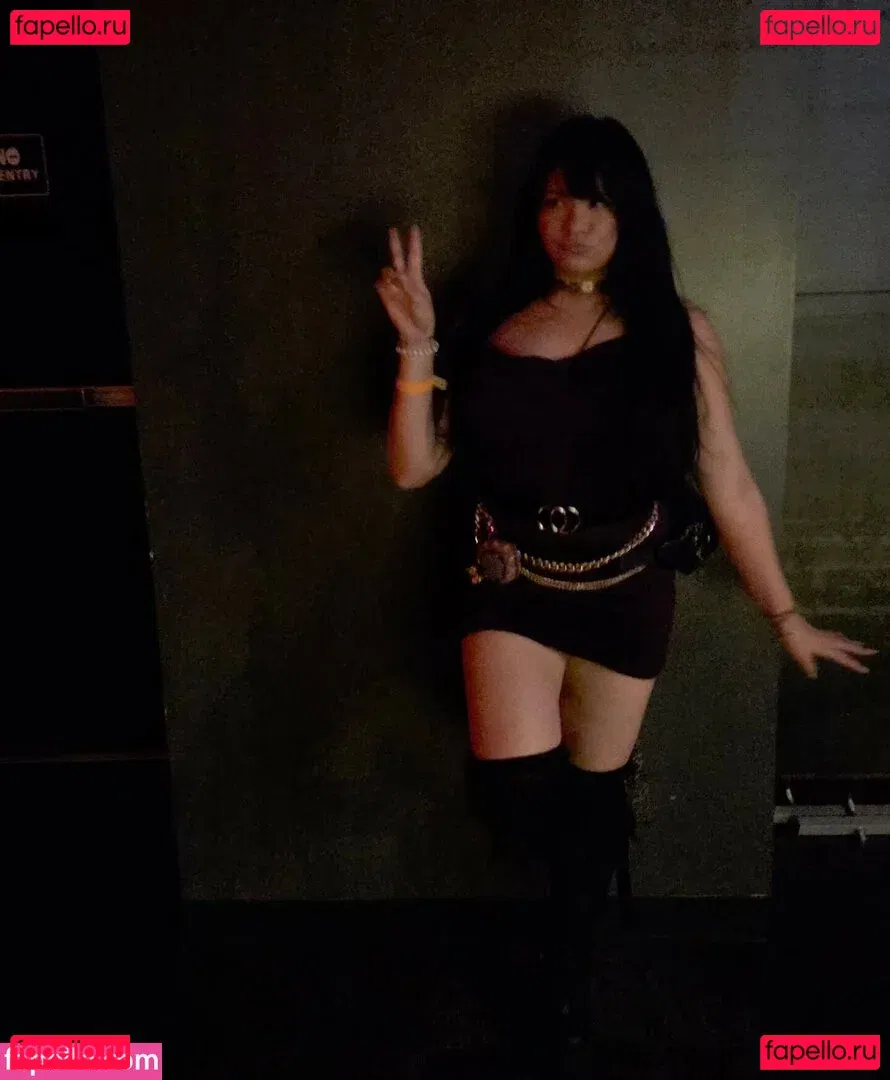 Youniklunatik Onlyfans Photo Gallery 