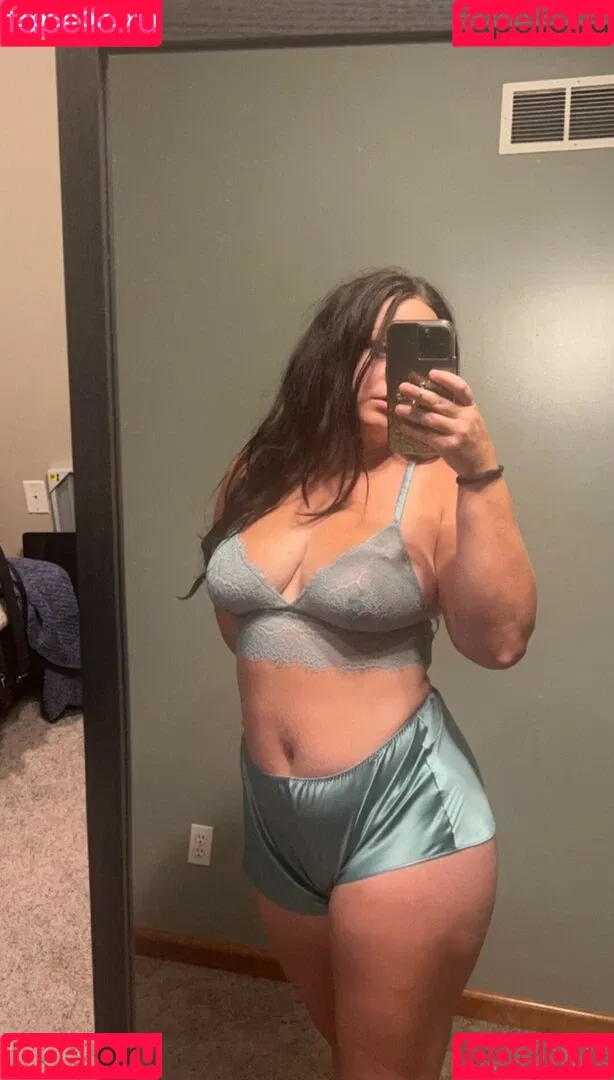 Megan Gaither Onlyfans Photo Gallery 