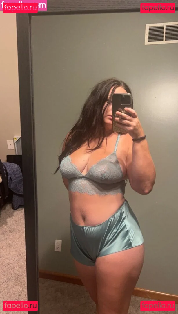 Megan Gaither Onlyfans Photo Gallery 