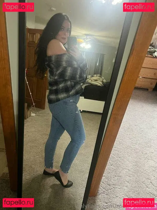 Megan Gaither Onlyfans Photo Gallery 