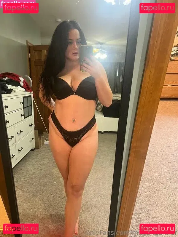 Megan Gaither Onlyfans Photo Gallery 
