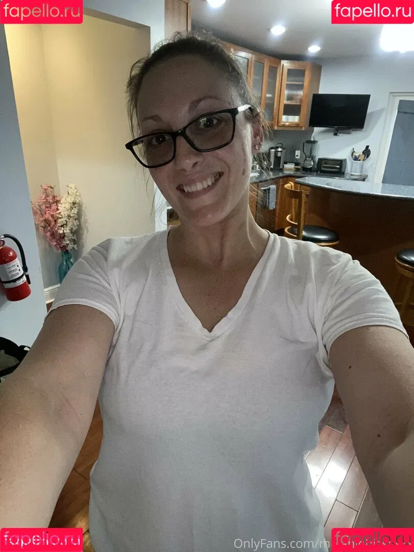 melaniehicksxxx Onlyfans Photo Gallery 