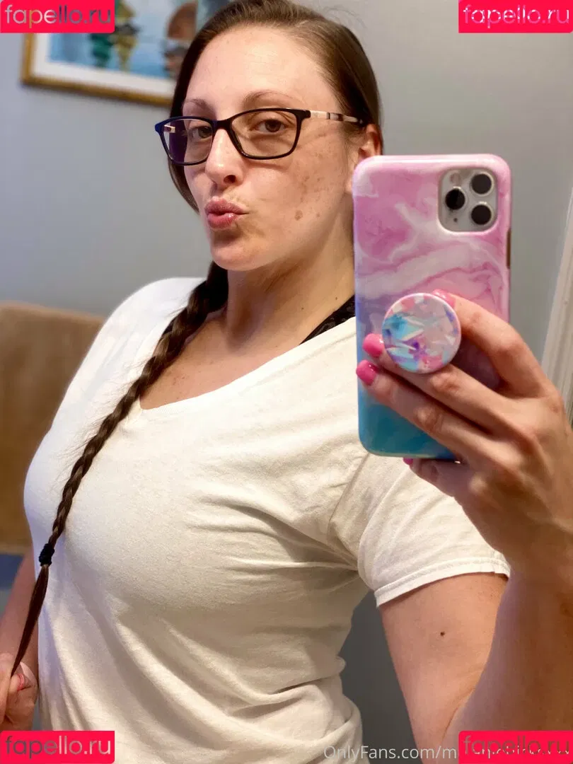 melaniehicksxxx Onlyfans Photo Gallery 