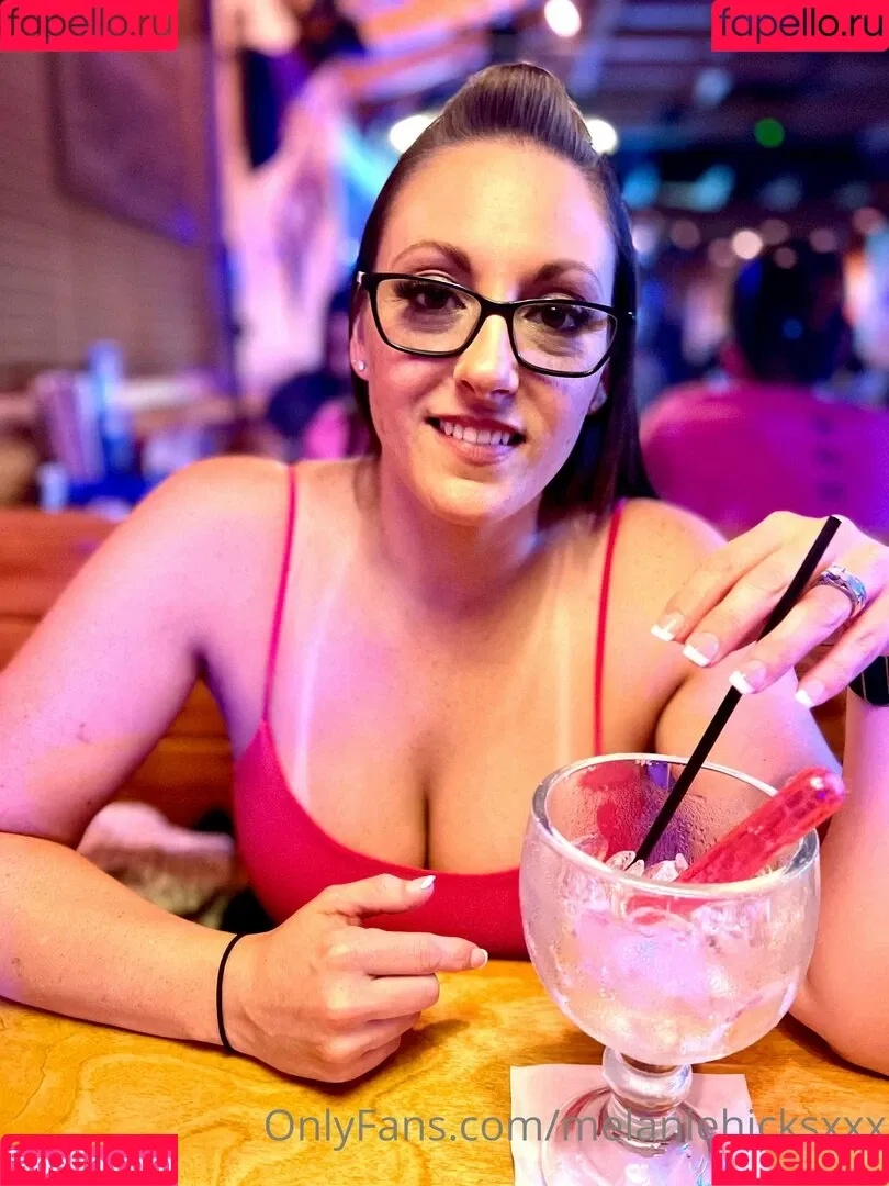 melaniehicksxxx Onlyfans Photo Gallery 