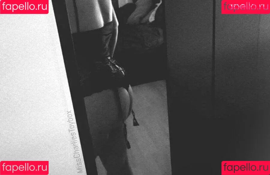 misscharliestoybox Onlyfans Photo Gallery 