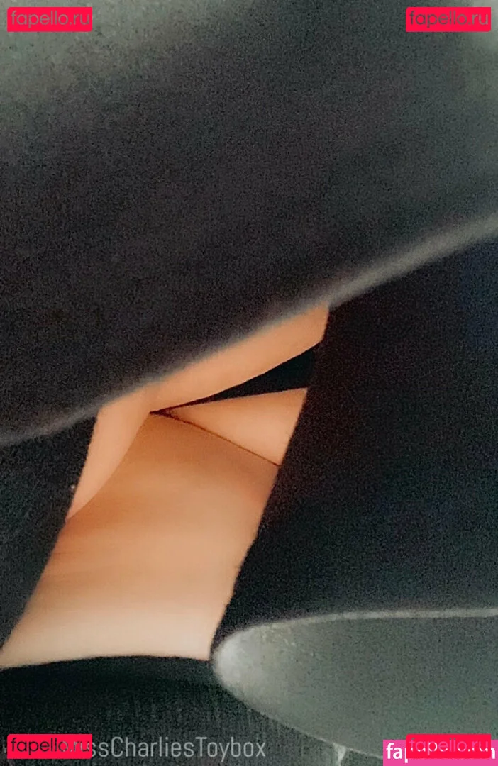 misscharliestoybox Onlyfans Photo Gallery 
