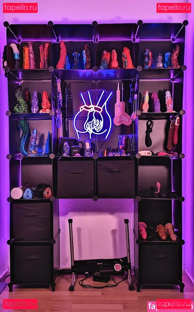 misscharliestoybox Onlyfans Photo Gallery 