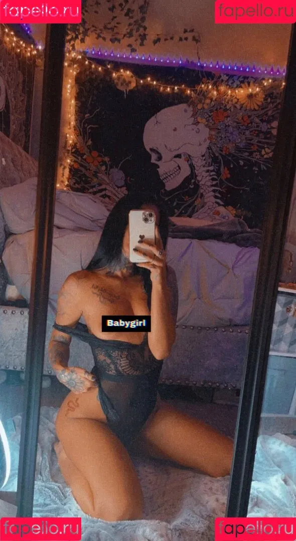 Tattoolovie09 Onlyfans Photo Gallery 