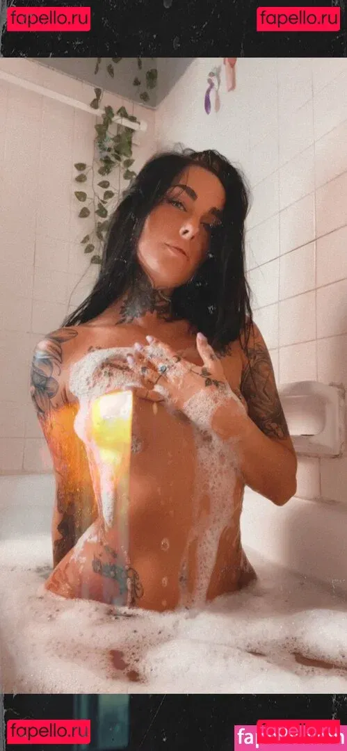 Tattoolovie09 Onlyfans Photo Gallery 