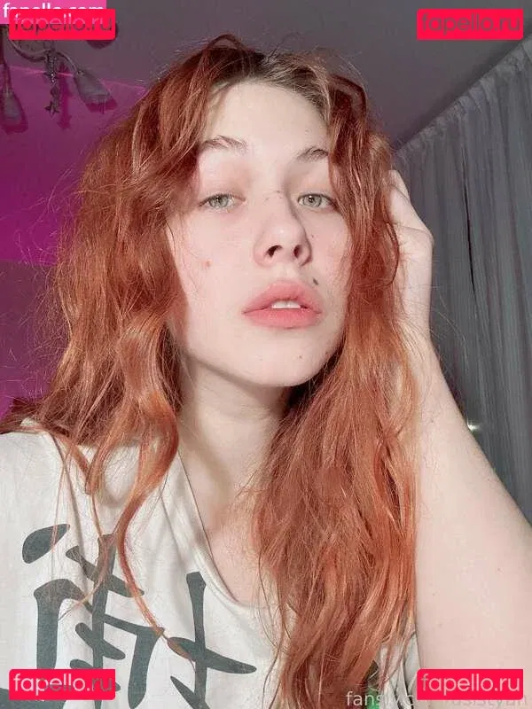 uslstyan Onlyfans Photo Gallery 