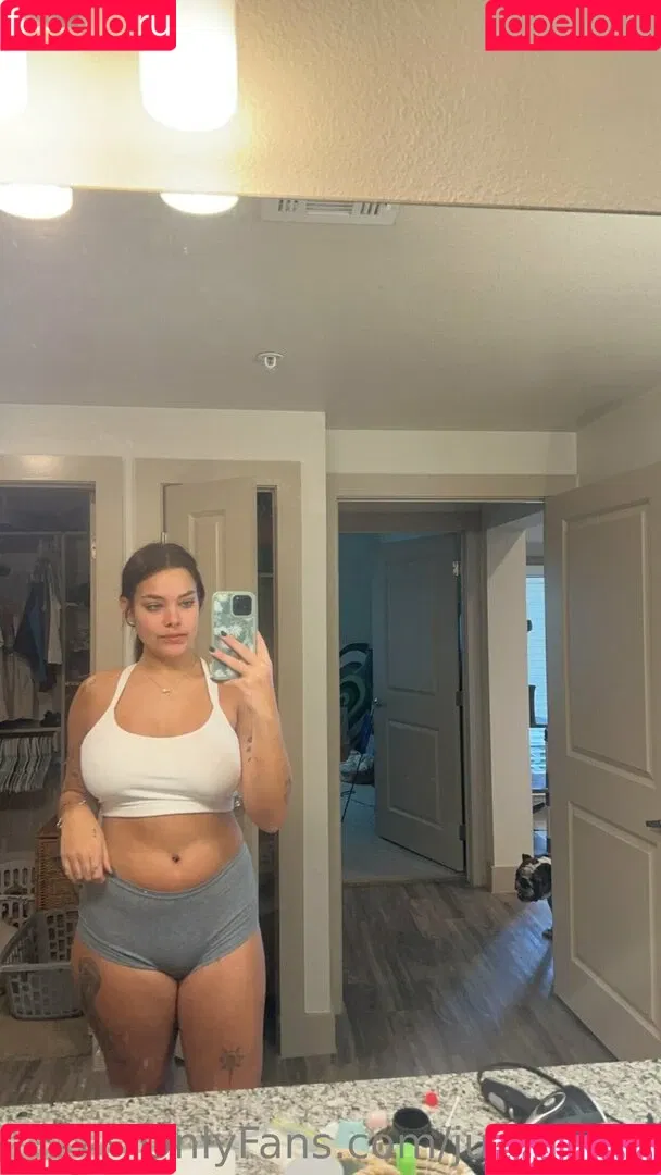 Txisten Onlyfans Photo Gallery 