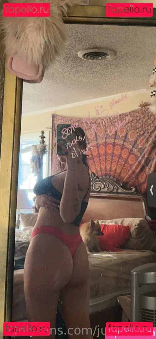 Txisten Onlyfans Photo Gallery 