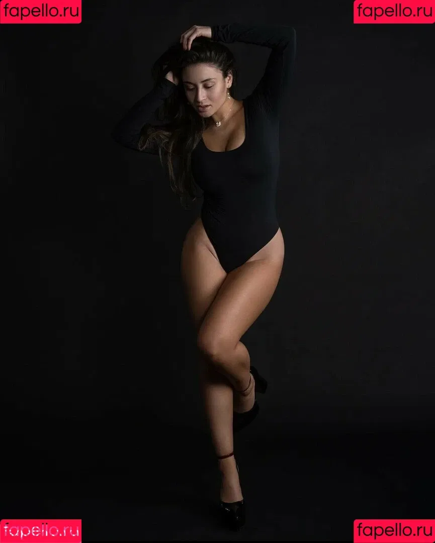 Annessa Deblasis Onlyfans Photo Gallery 