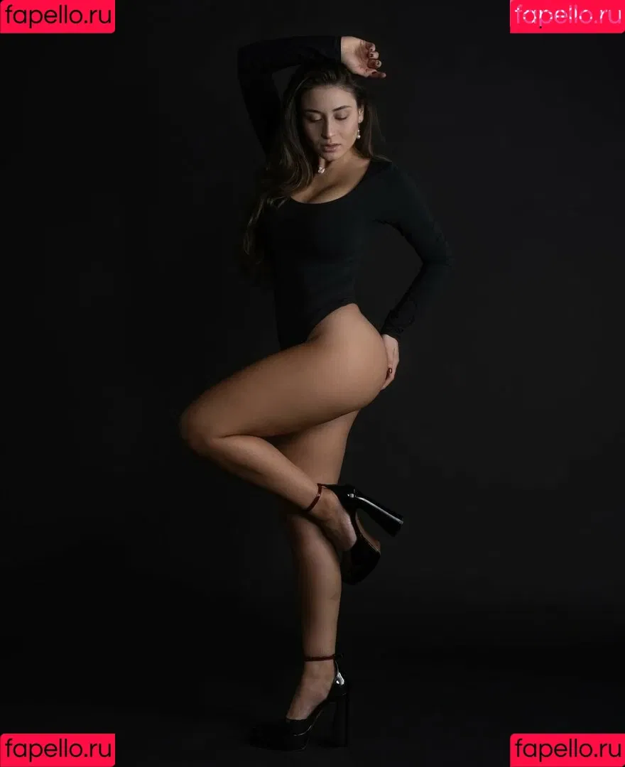 Annessa Deblasis Onlyfans Photo Gallery 
