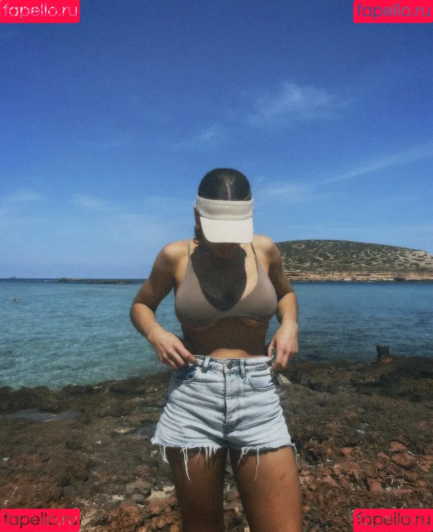 Lenaknk Onlyfans Photo Gallery 