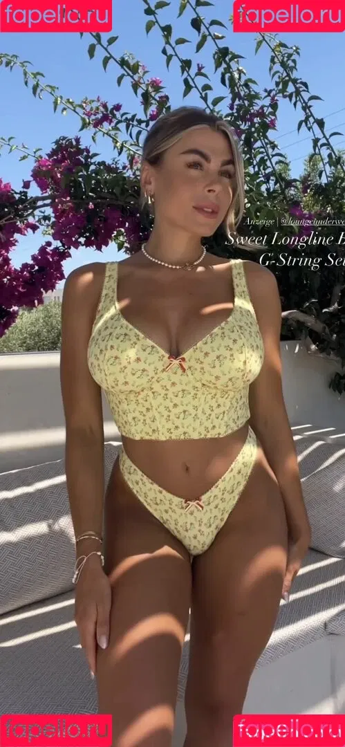 Lenaknk Onlyfans Photo Gallery 