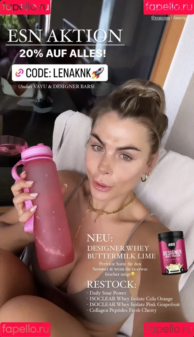 Lenaknk Onlyfans Photo Gallery 