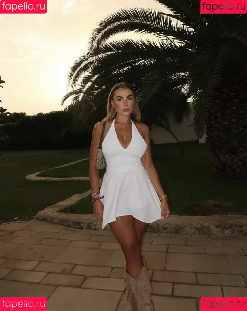 Lenaknk Onlyfans Photo Gallery 