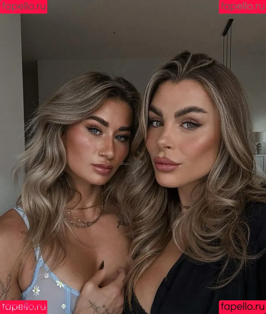 Lenaknk Onlyfans Photo Gallery 