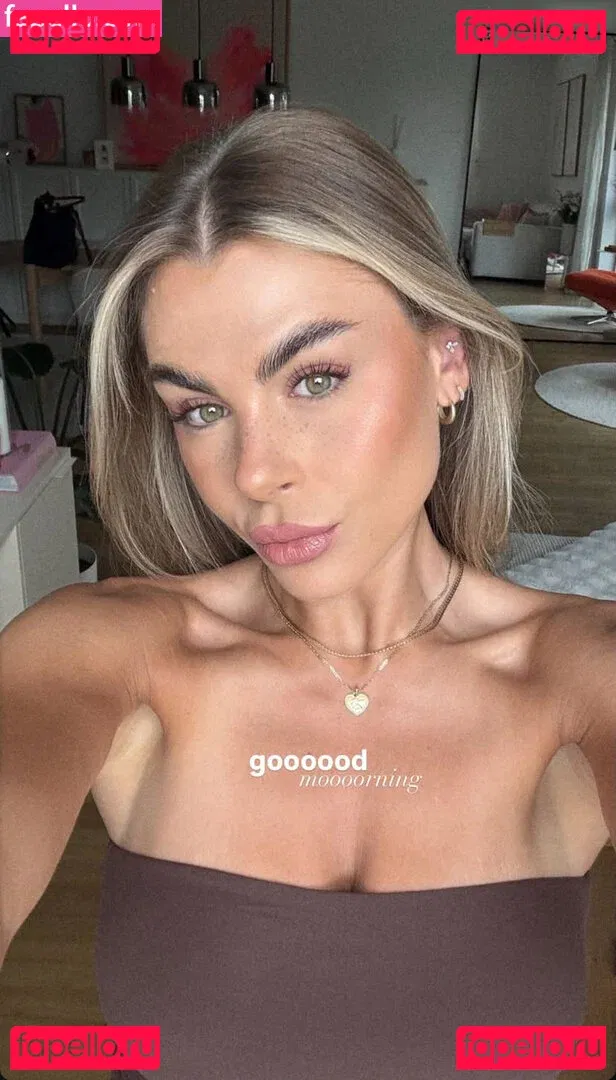 Lenaknk Onlyfans Photo Gallery 