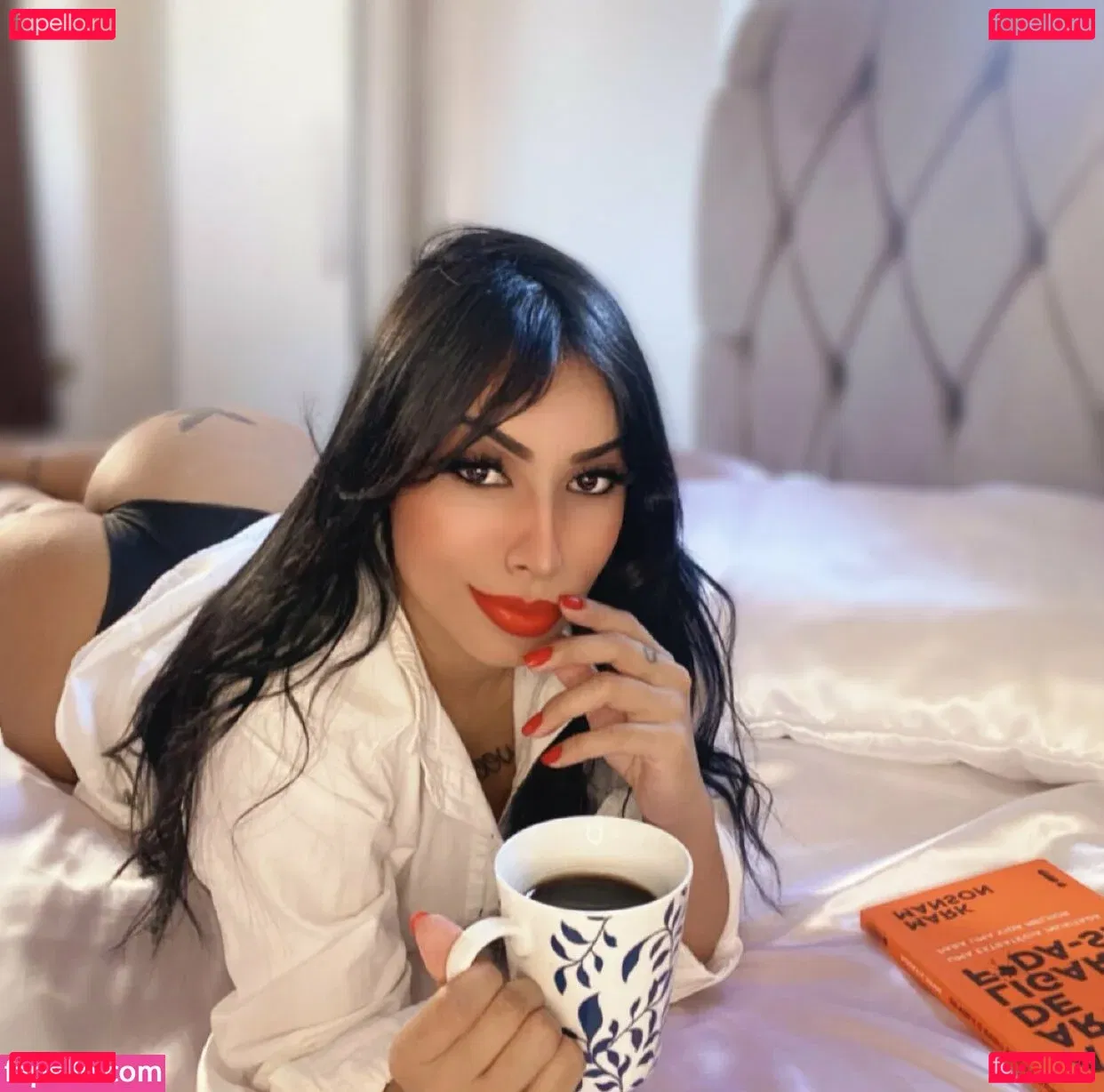 Thay Salles Onlyfans Photo Gallery 