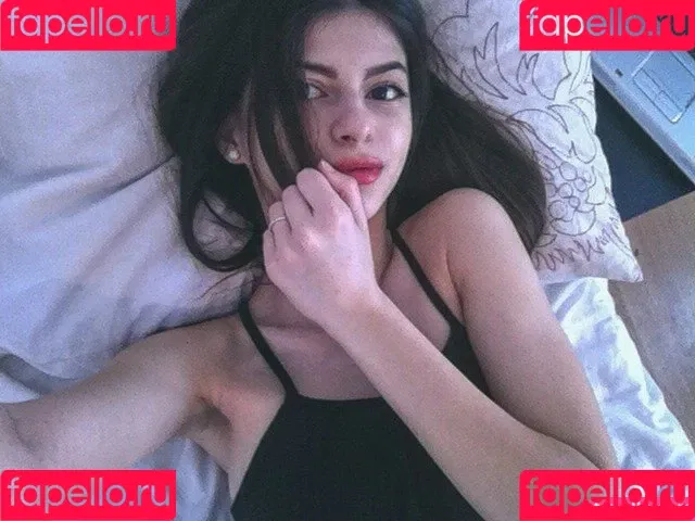 Raducu Mihaela Onlyfans Photo Gallery 