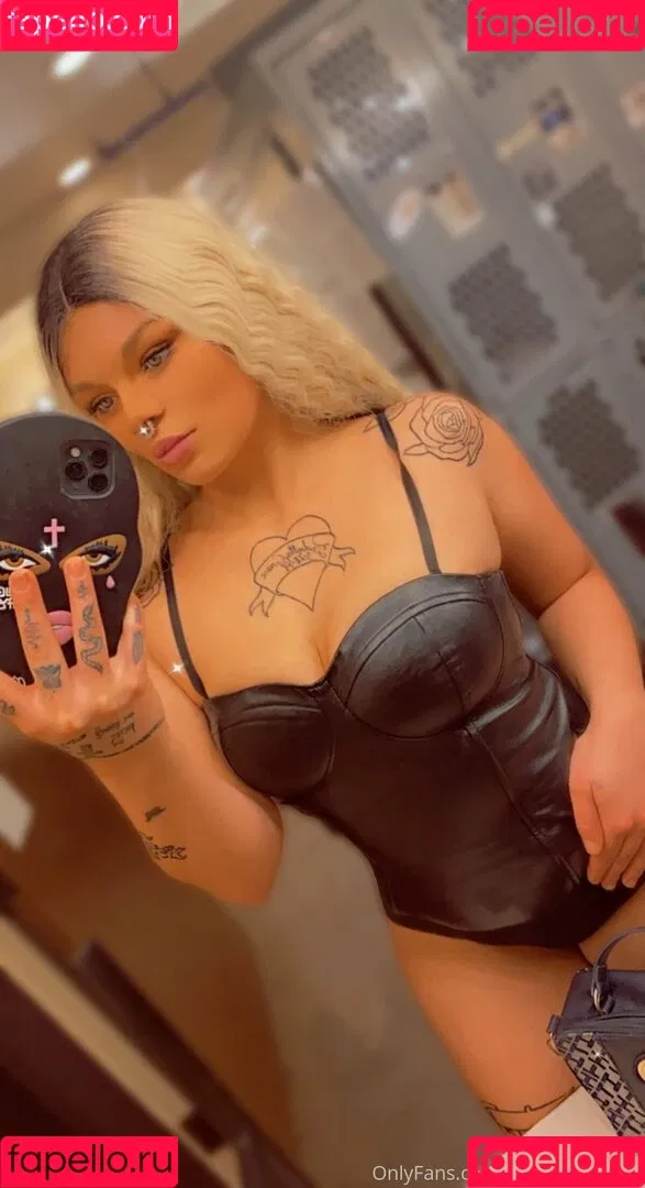 anastasia_d10r Onlyfans Photo Gallery 