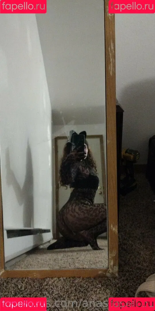 anastasia_d10r Onlyfans Photo Gallery 