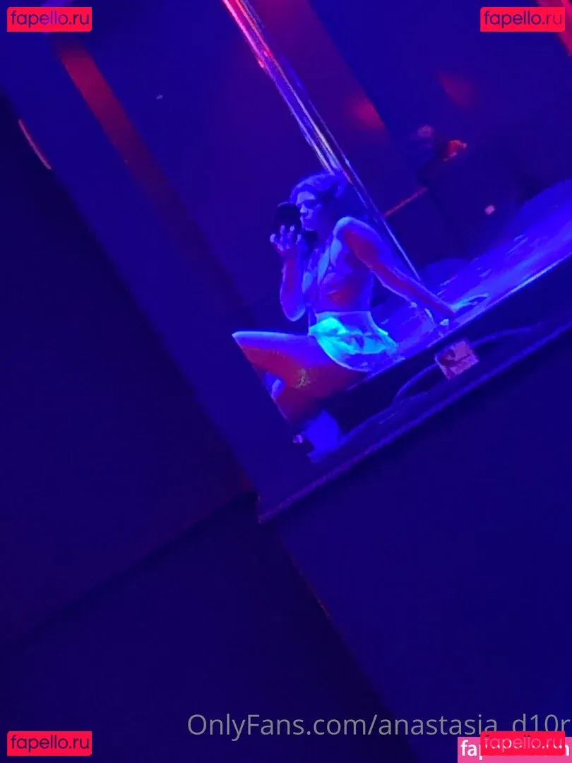 anastasia_d10r Onlyfans Photo Gallery 