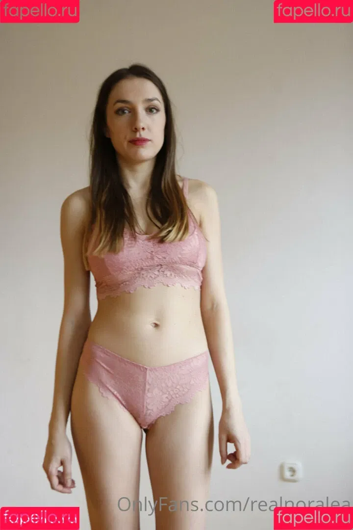 realnoralea Onlyfans Photo Gallery 
