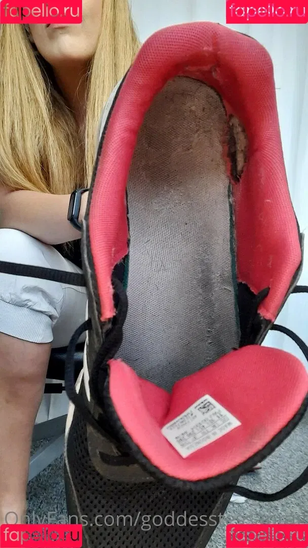 goddesstessaprag Onlyfans Photo Gallery 