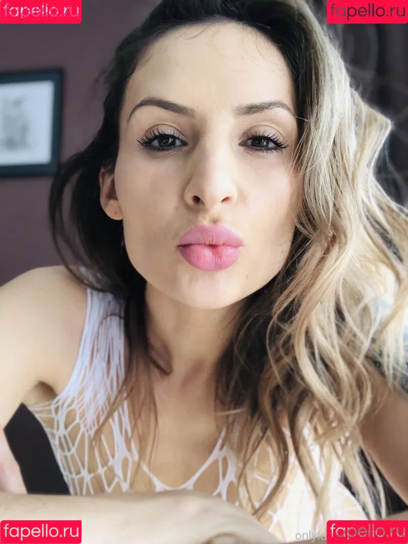 Liliemfc Onlyfans Photo Gallery 