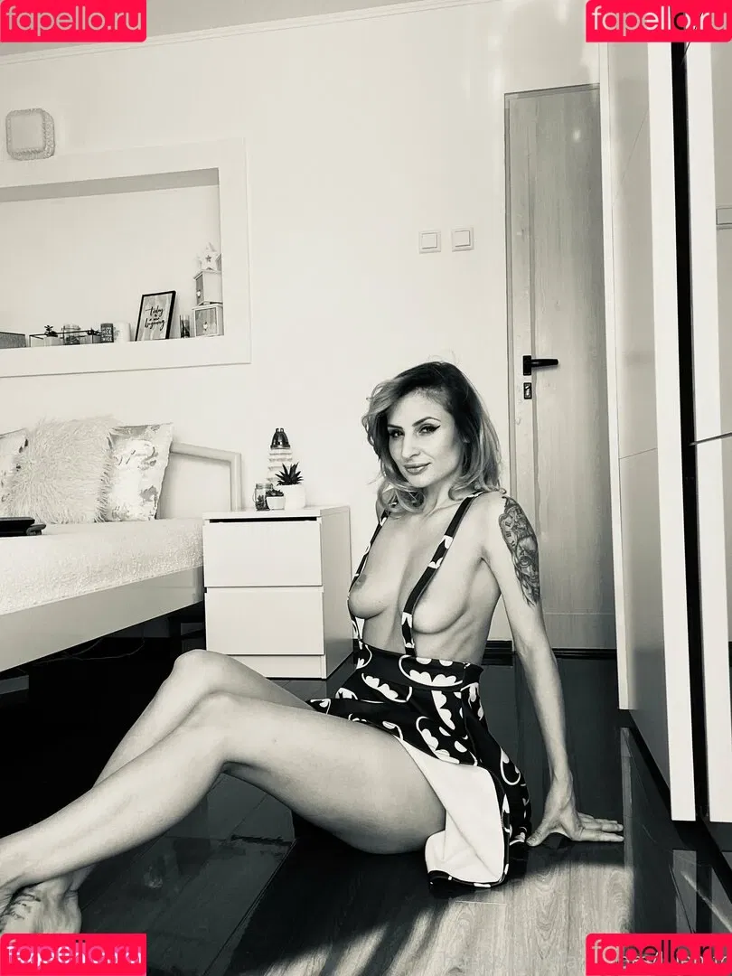 Liliemfc Onlyfans Photo Gallery 