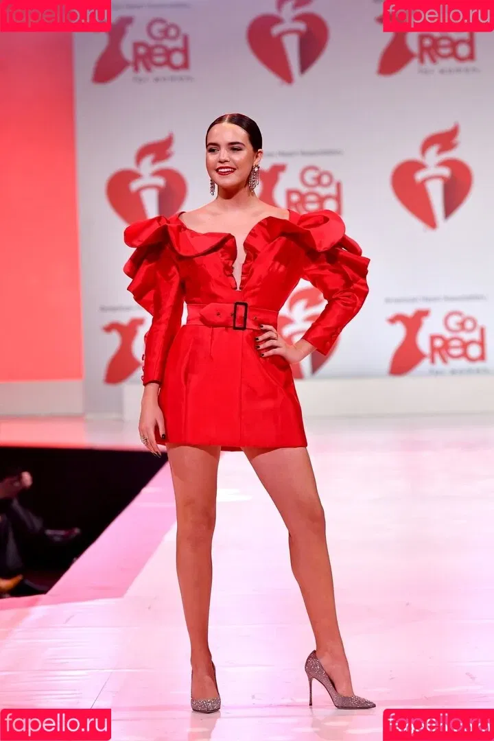 Bailee Madison Onlyfans Photo Gallery 