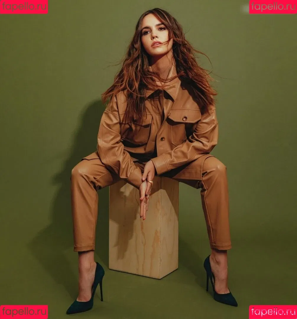 Bailee Madison Onlyfans Photo Gallery 