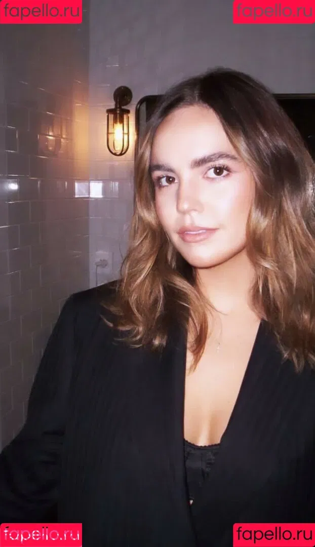 Bailee Madison Onlyfans Photo Gallery 