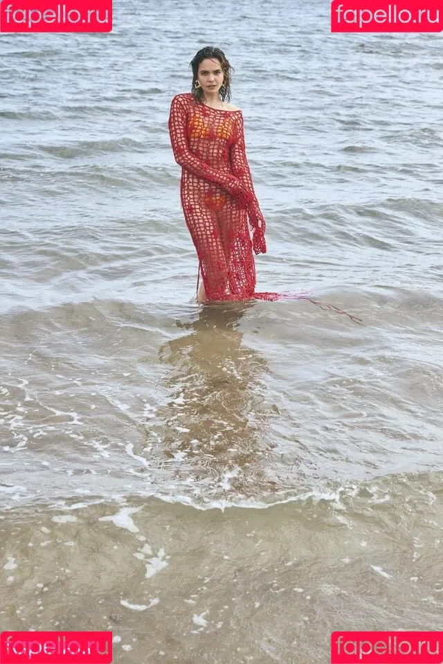 Bailee Madison Onlyfans Photo Gallery 