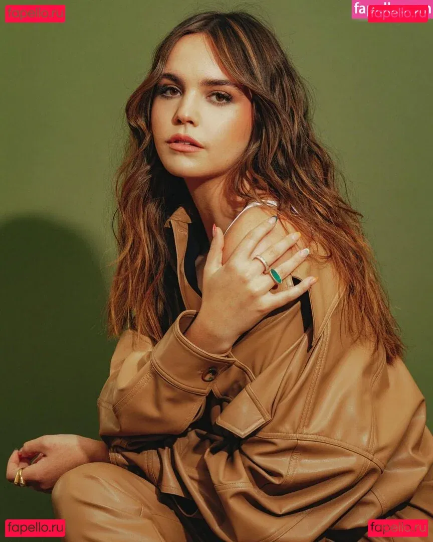Bailee Madison Onlyfans Photo Gallery 