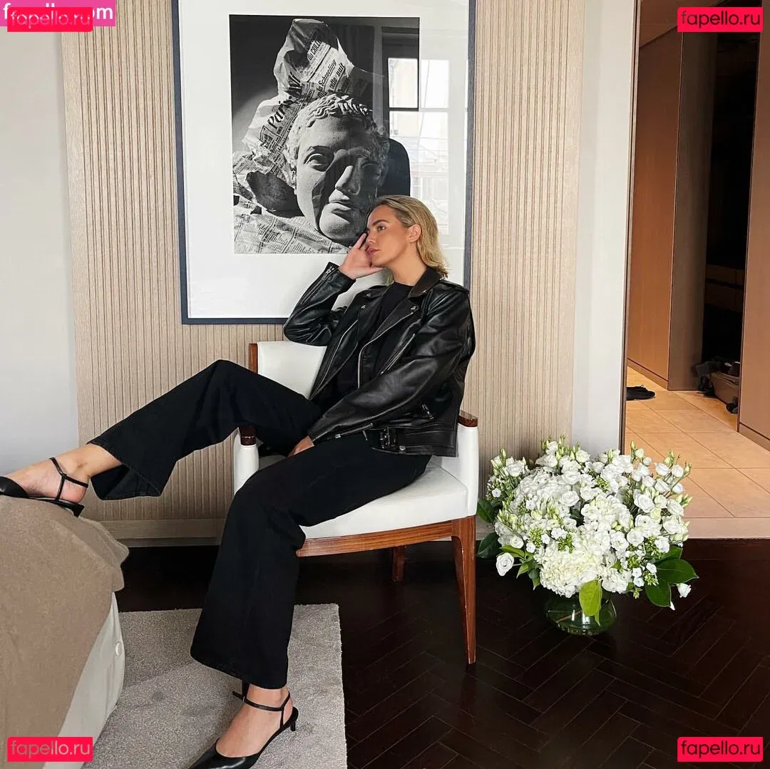 Bailee Madison Onlyfans Photo Gallery 