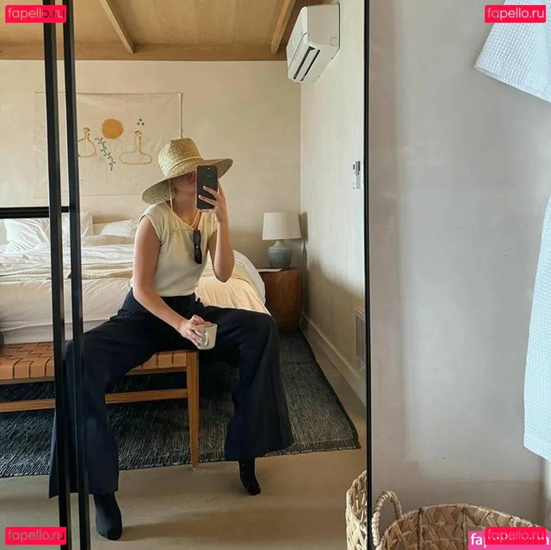 Bailee Madison Onlyfans Photo Gallery 