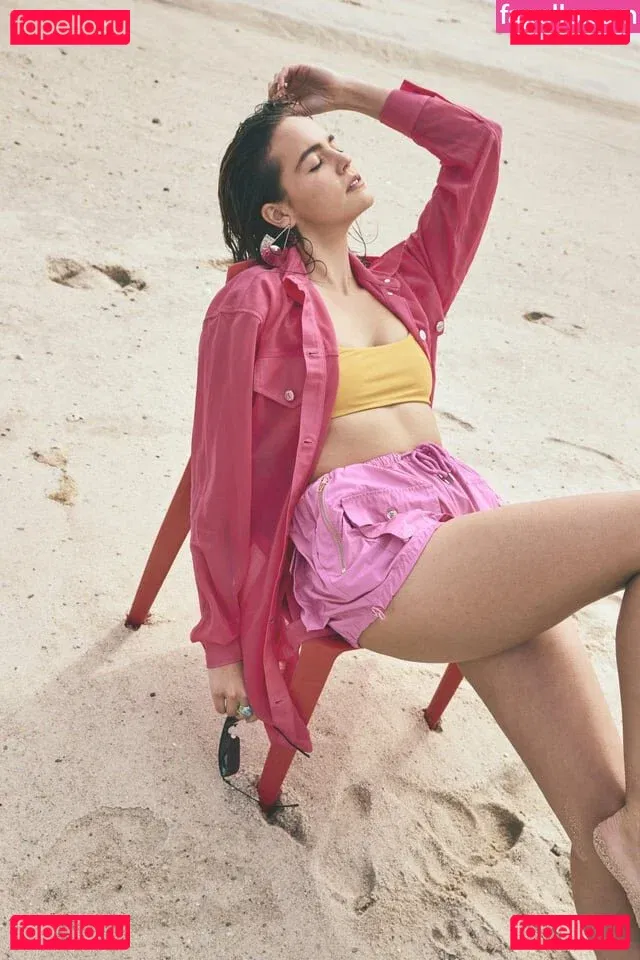 Bailee Madison Onlyfans Photo Gallery 