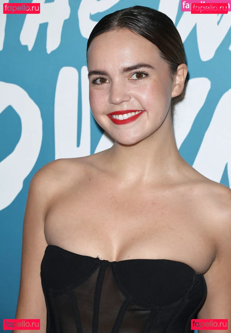 Bailee Madison Onlyfans Photo Gallery 
